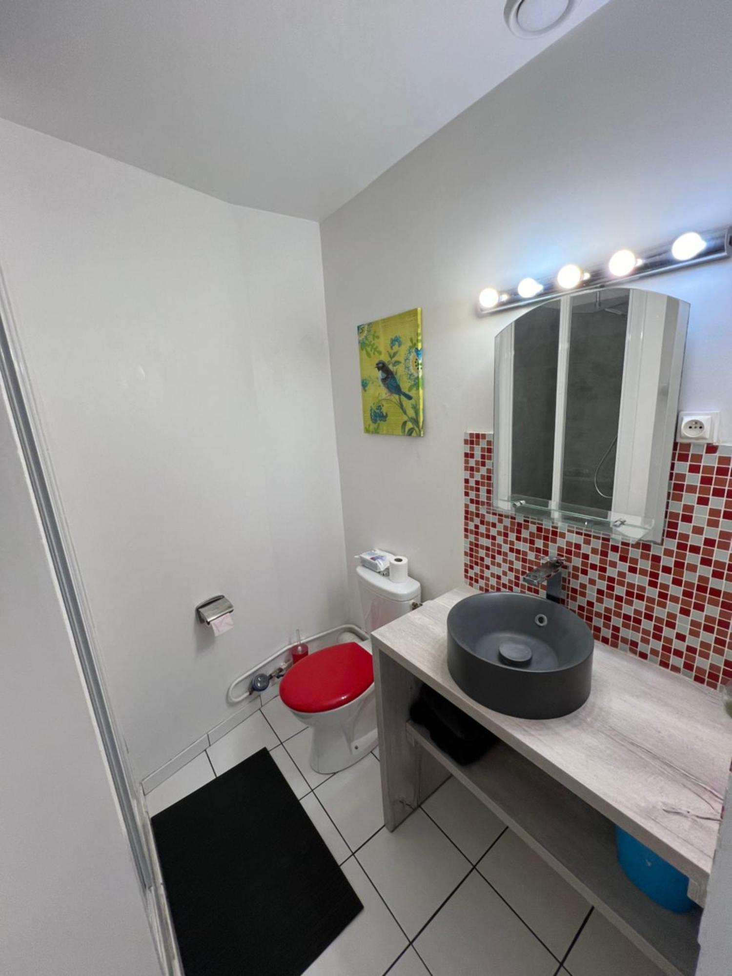 בורז'ה Beau Studio Centre Ville Et Proche Gare מראה חיצוני תמונה